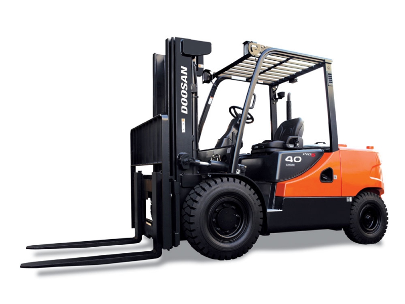 Дизельный погрузчик DOOSAN D40S-5 ЦТ 600 мм - фото - 2